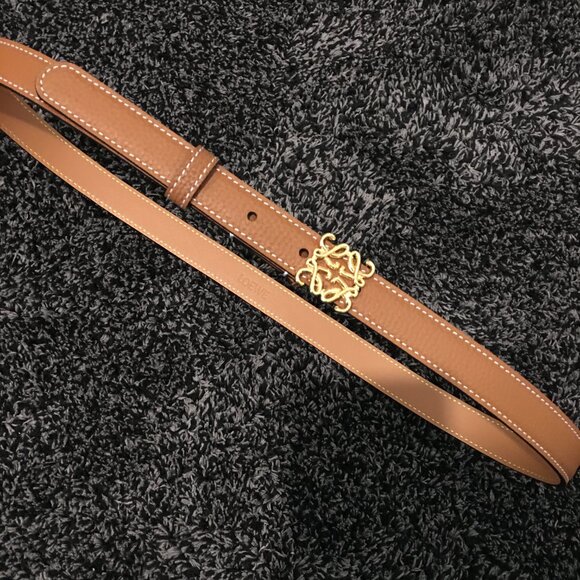 Anagram Belt in Pebble Grain Calfskin 80 - Picture 2 of 7